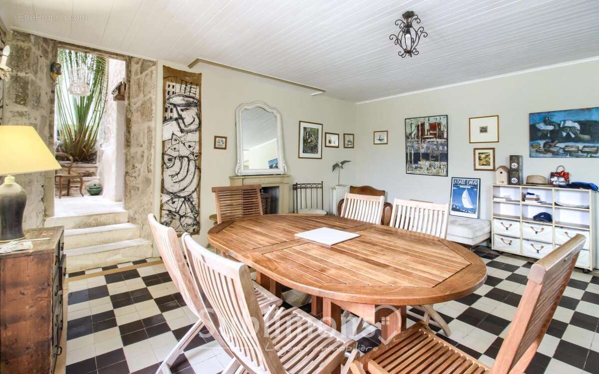 Maison à PORT-LOUIS