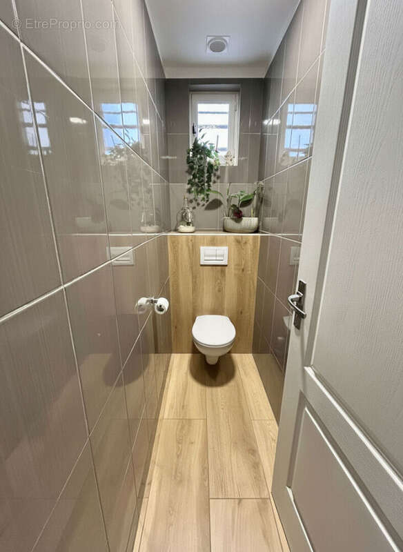 Maison à LIMEIL-BREVANNES