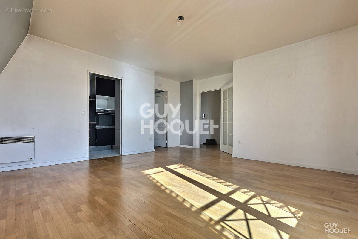 Appartement à MAISONS-ALFORT