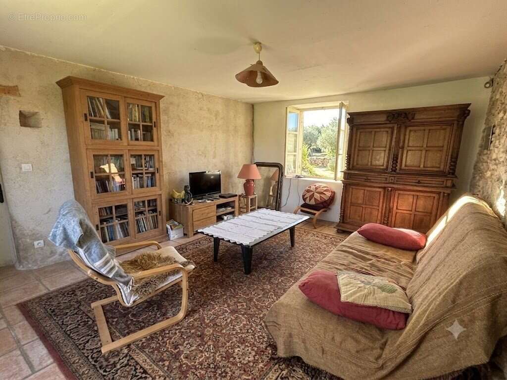 Maison 8 pièces 244 m² à vendre à Vaunaveys-La-Rochette (26400) - photo 8