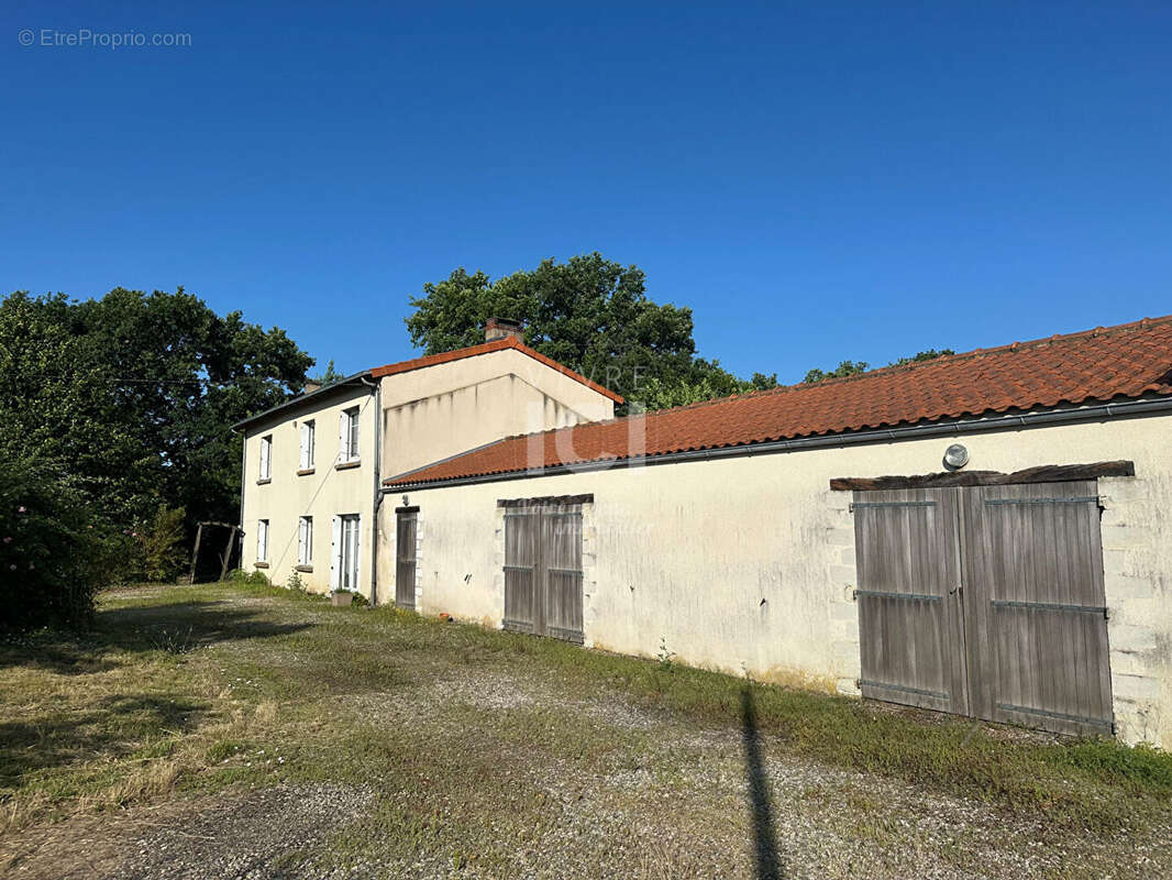Maison à PONT-SAINT-MARTIN