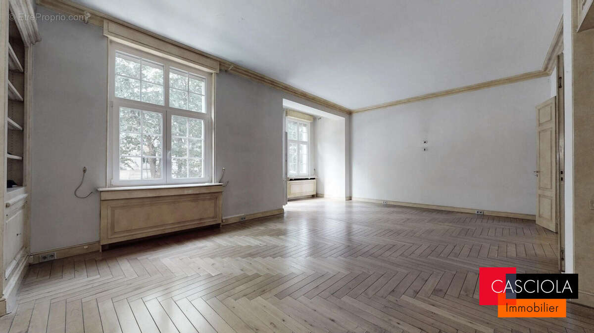 Appartement 163 m² à Metz  - photo 7