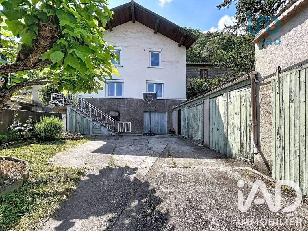 Maison 131 m² à Chavanay  - photo 5