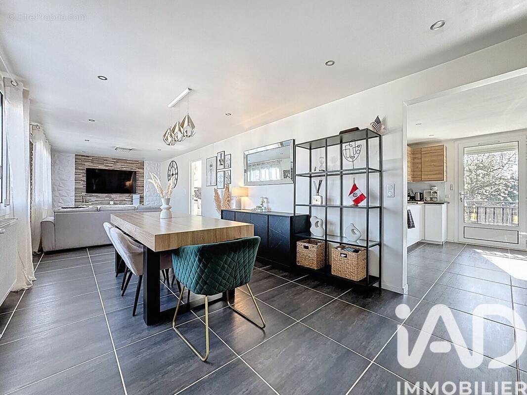 Photo 1 - Maison à PARAY-VIEILLE-POSTE