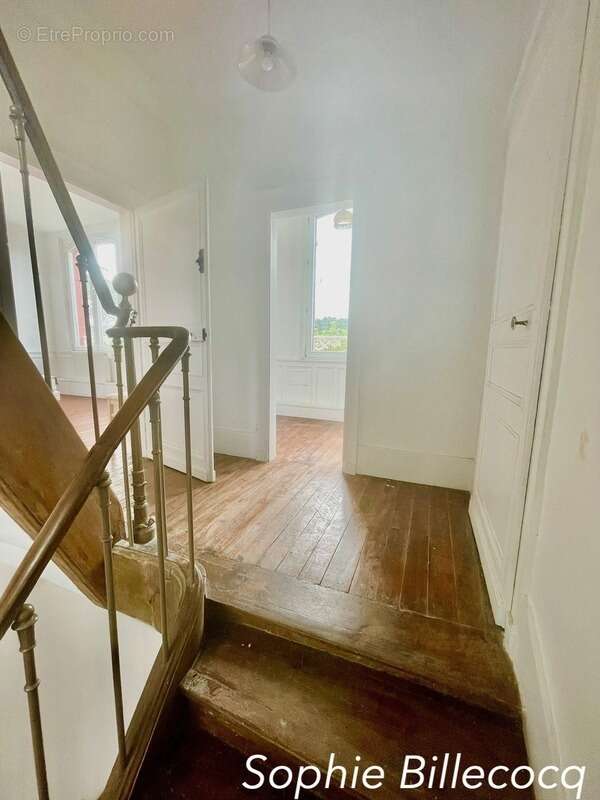 Maison à TALMONTIERS