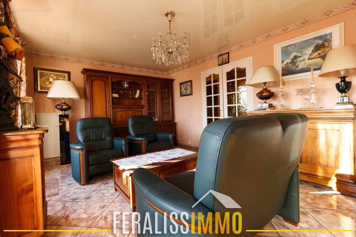 Appartement à ERAGNY