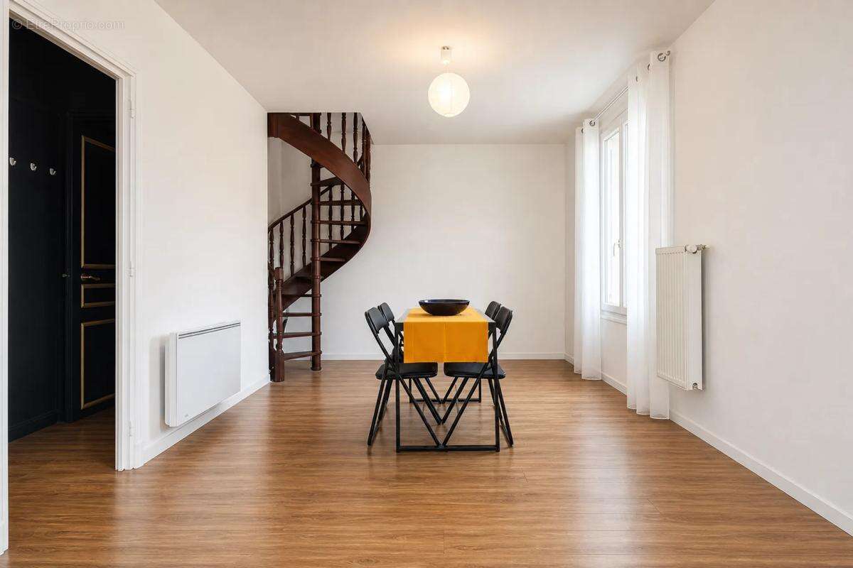 Appartement à NOISY-LE-SEC