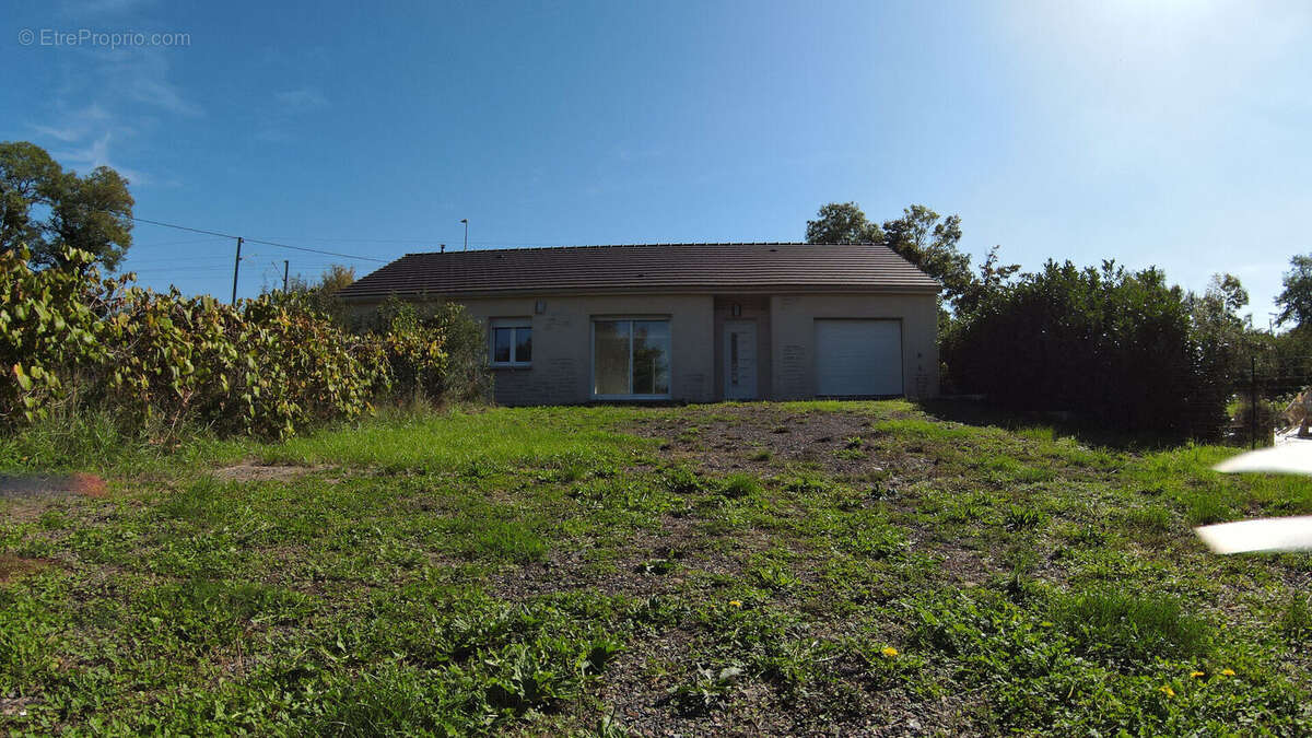 Maison à LA CHARITE-SUR-LOIRE