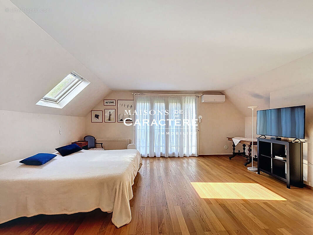 Maison à VERNOUILLET