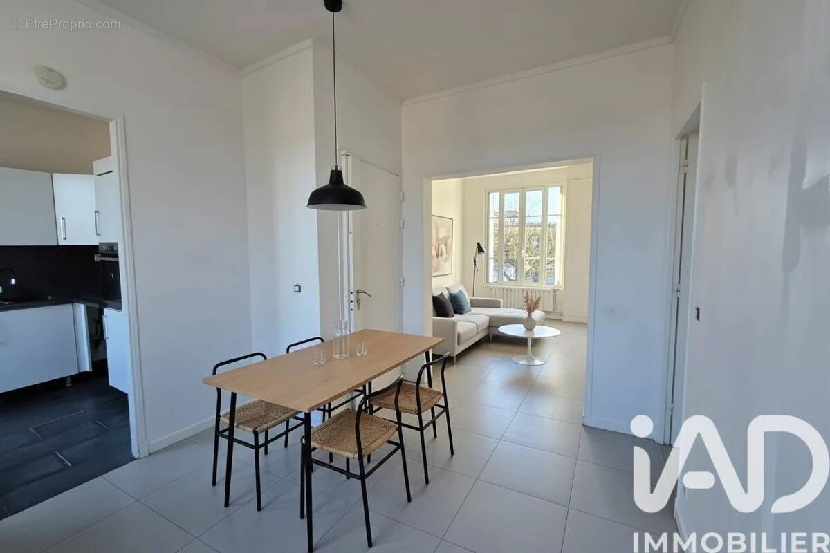 Photo 1 - Appartement à VIGNEUX-SUR-SEINE