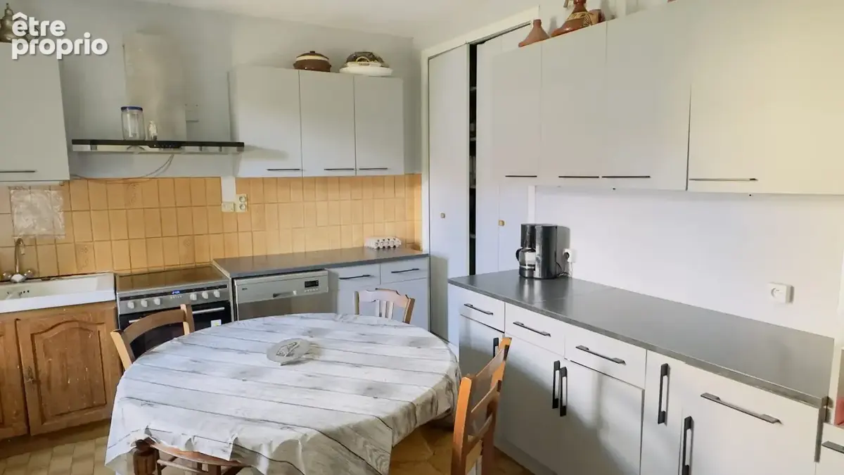 Maison 6 pièces 120 m² à vendre à Montcenis (71710) - photo 3