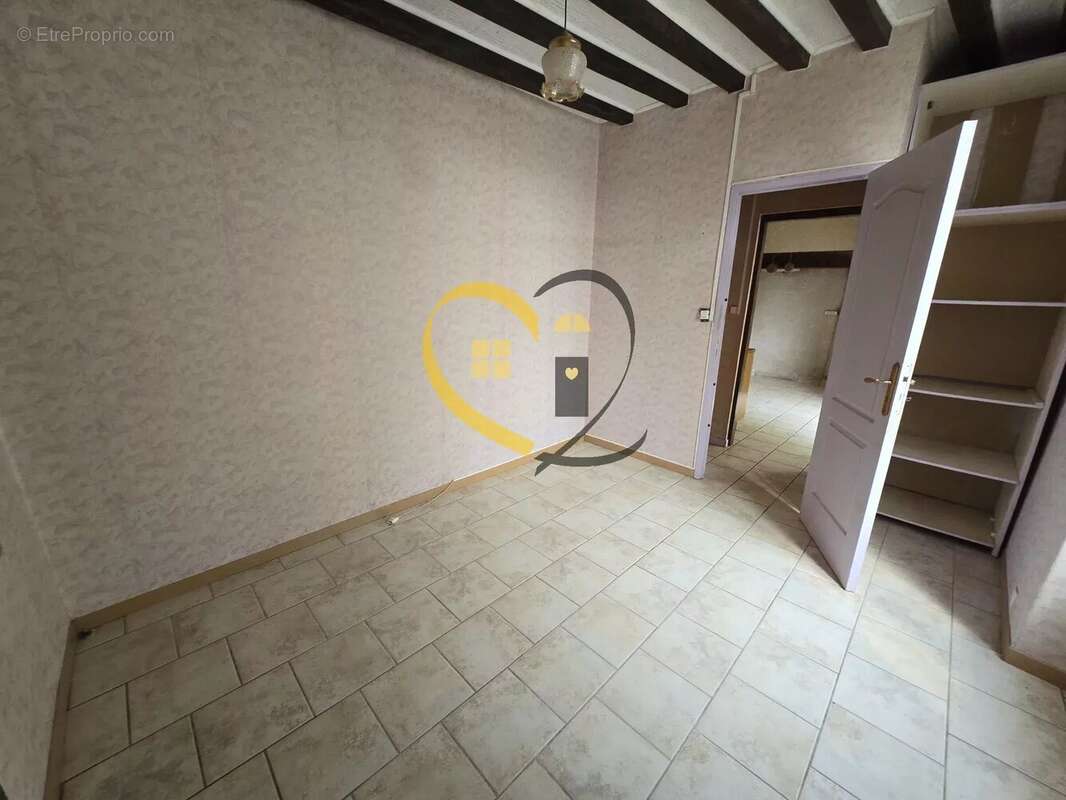 Maison à LA CHAPELOTTE