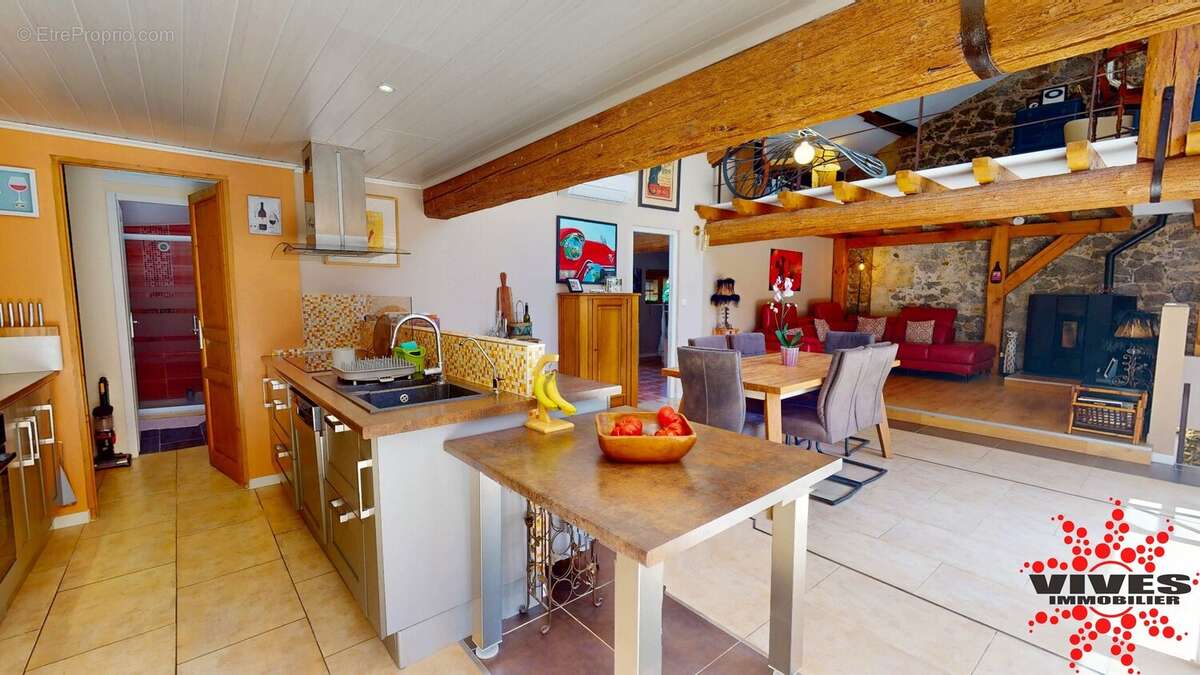 Maison à SERVIAN
