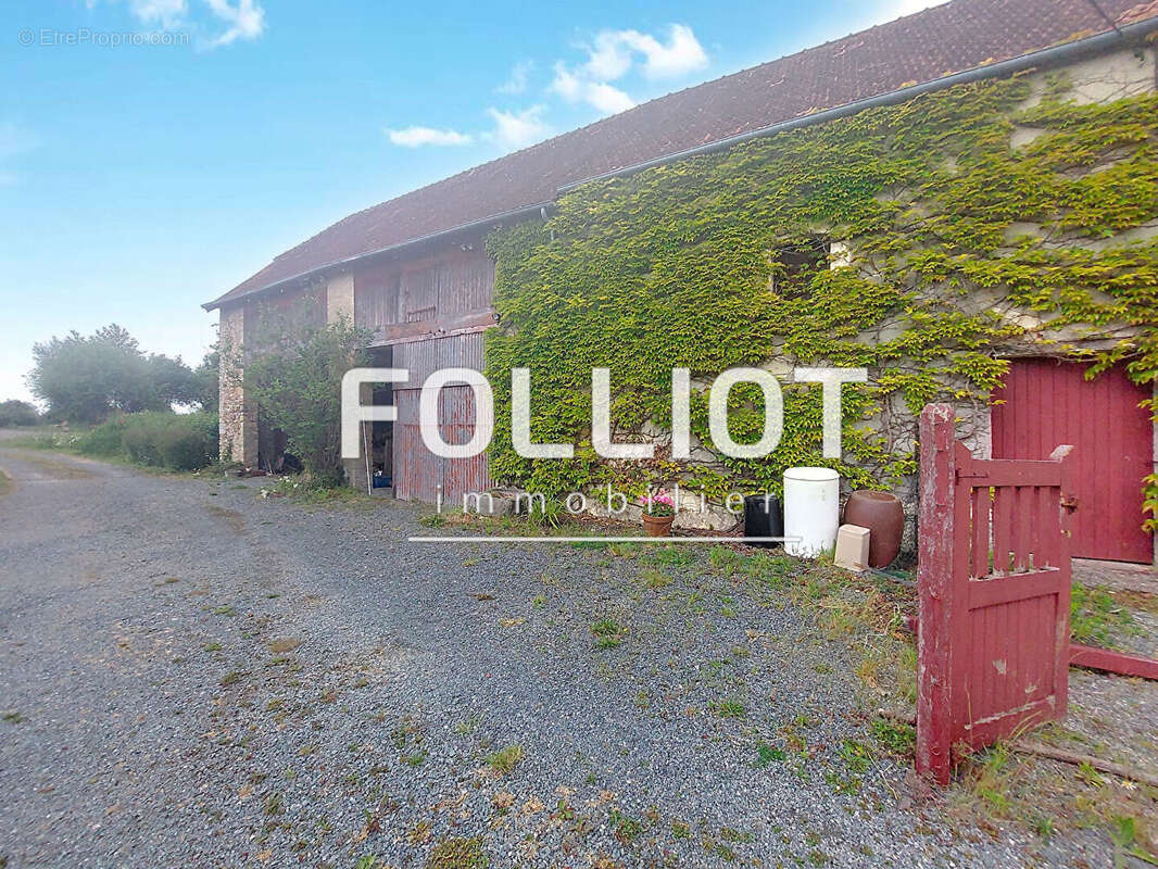 Maison à SAINT-MARTIN-D&#039;AUBIGNY