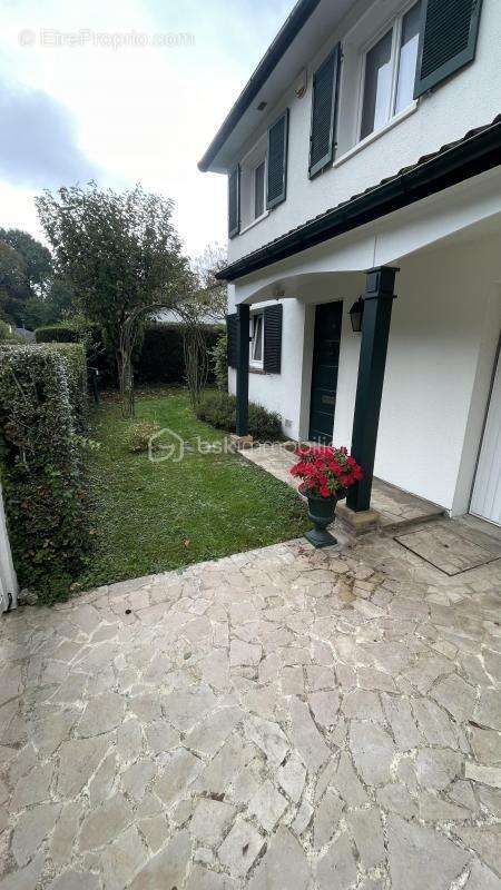 Maison à LONGPONT-SUR-ORGE