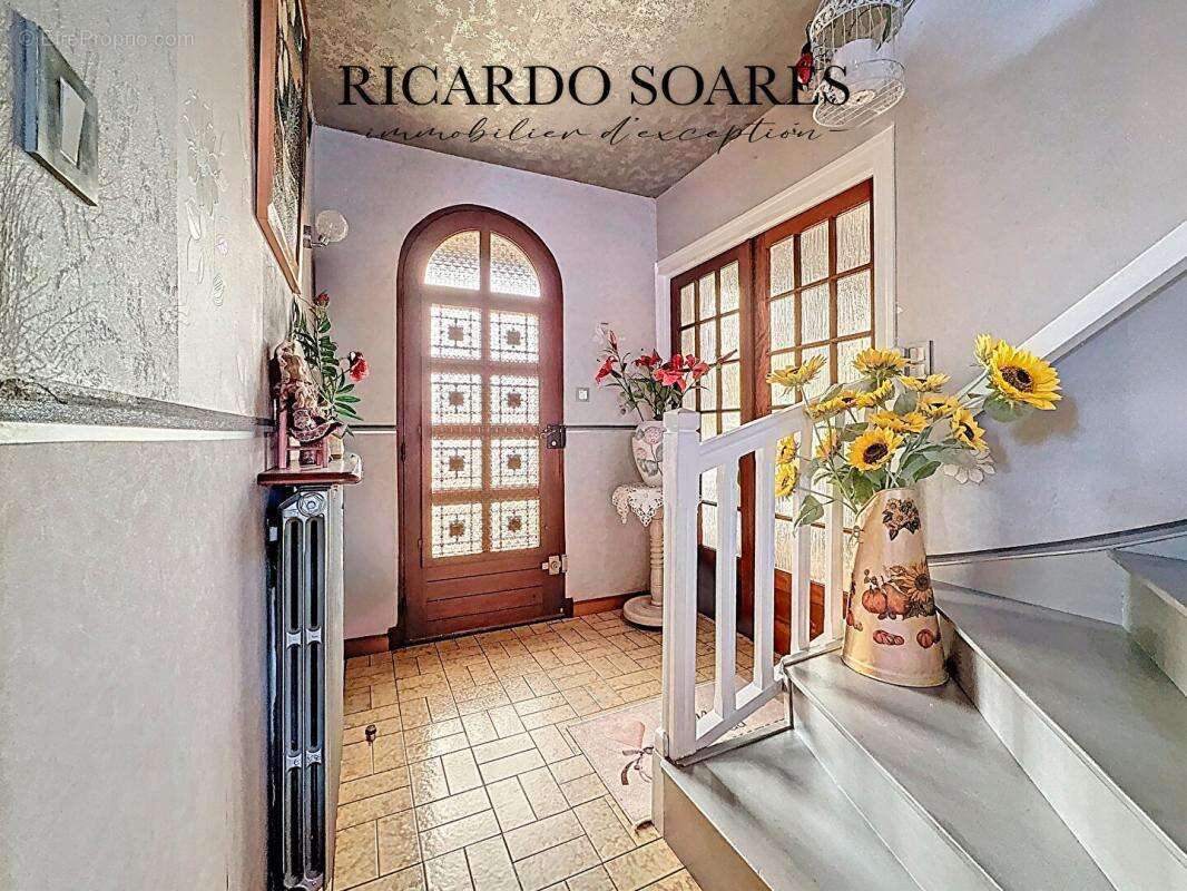 Maison à PONT-SAINTE-MAXENCE