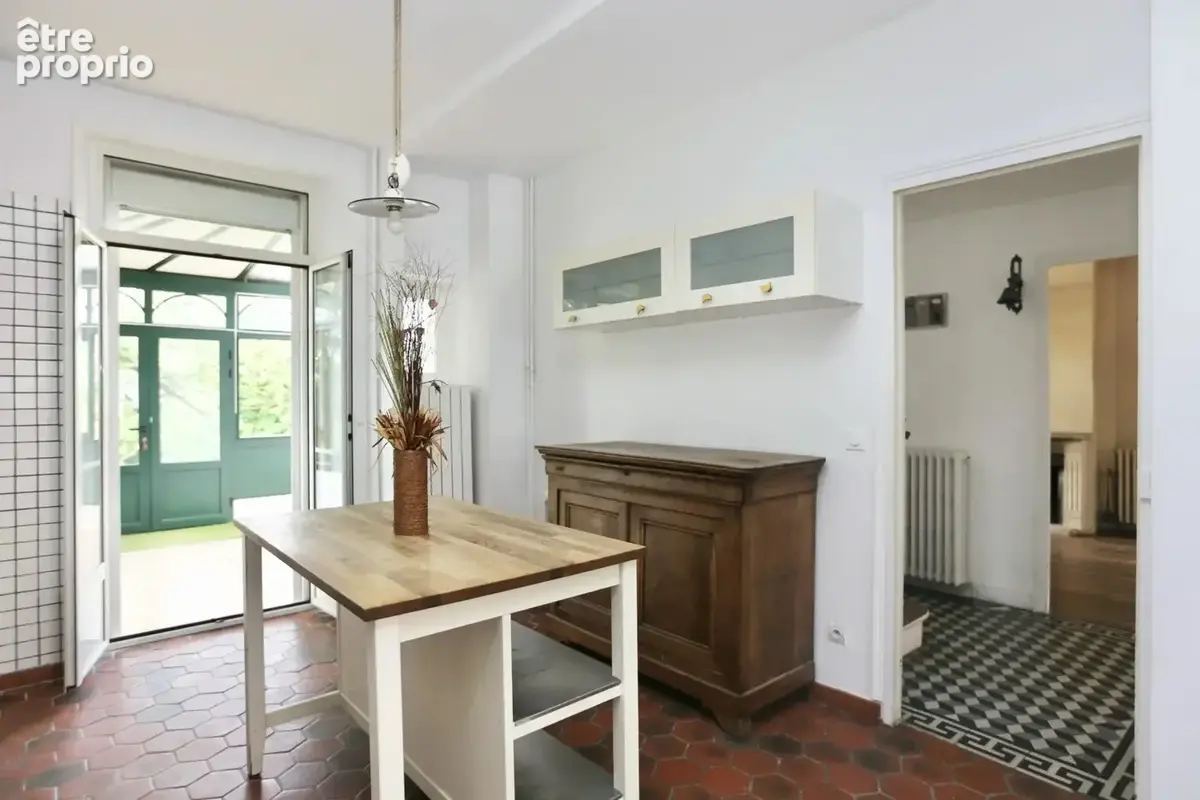 Maison familiale avec 5 chambres proche Mairie et Parc Decesari - photo 9