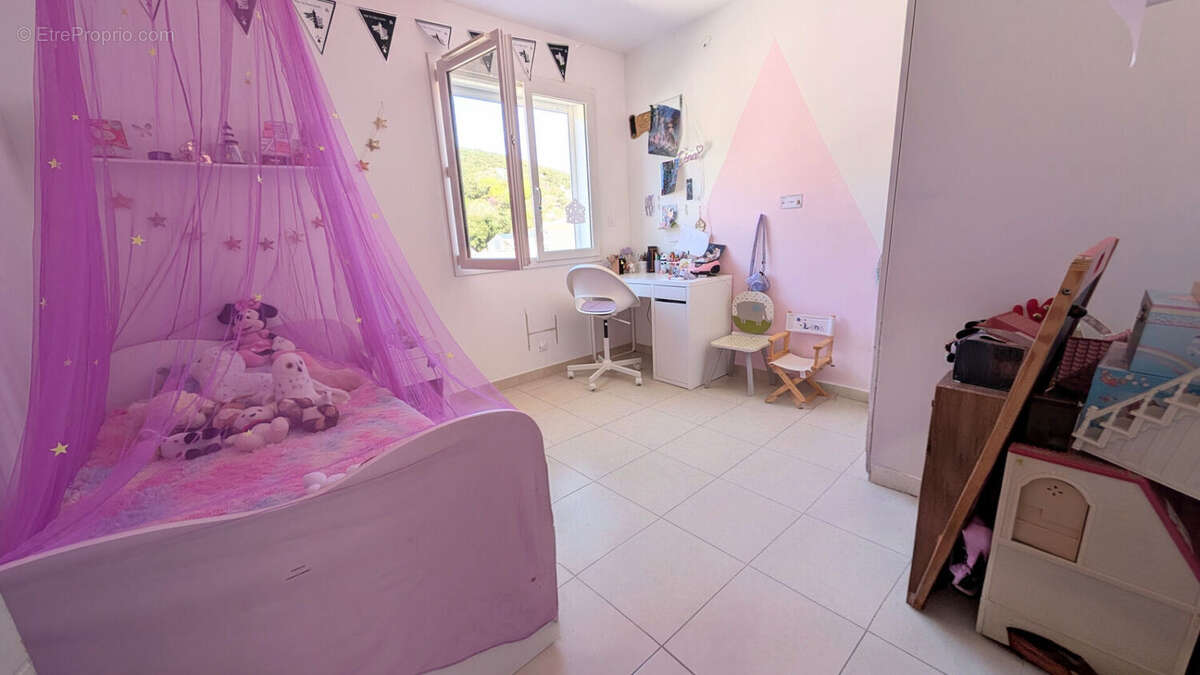 Maison à COMBAILLAUX