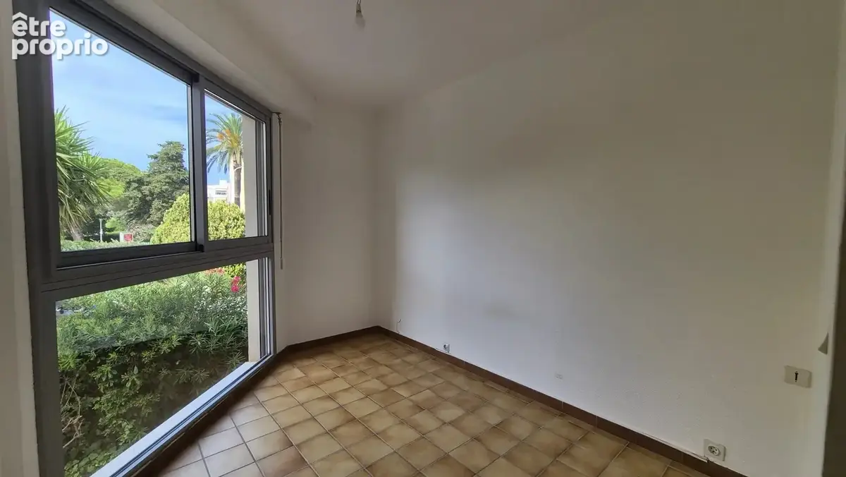 Proximité ville appartement T2 parking et  terrasse - photo 9