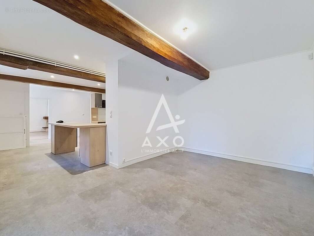 Grande maison rénovée à Auneuil   grange et jardin clos - photo 7