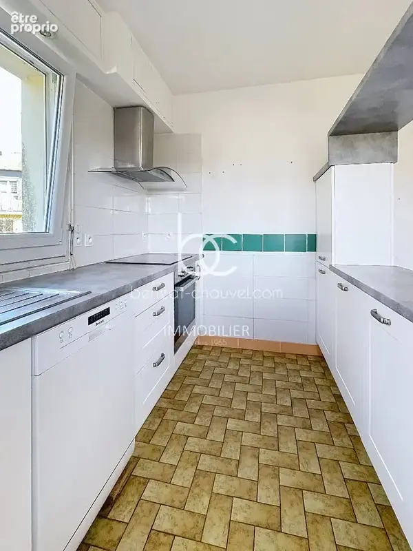 Vannes - Proche Gare - Spacieuse Maison Familiale de 147 m² sur Terrain de 668 m² - photo 5