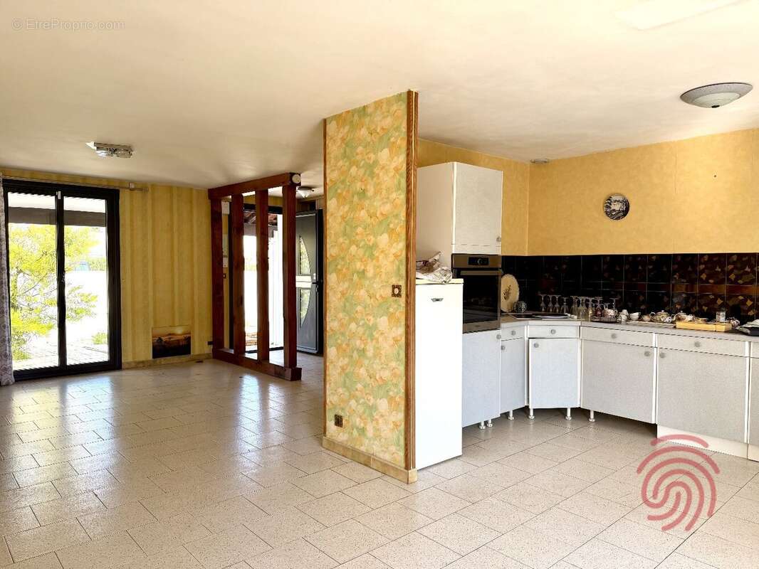 Maison à VILLENEUVE-LES-BEZIERS