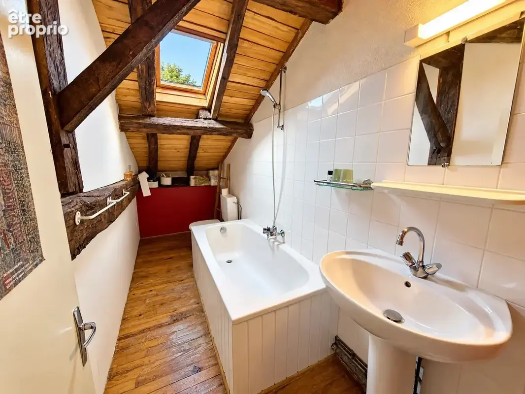 Belle maison en pierre avec piscine et vue imprenable - photo 9