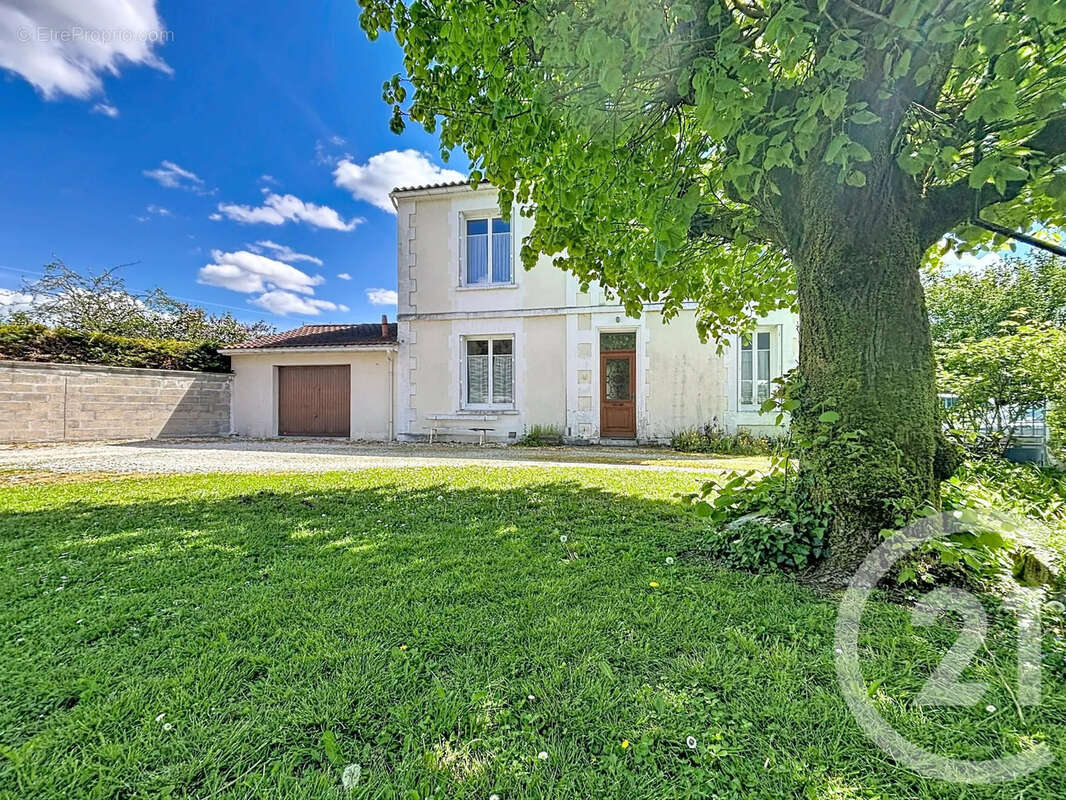 Maison à ANGOULEME