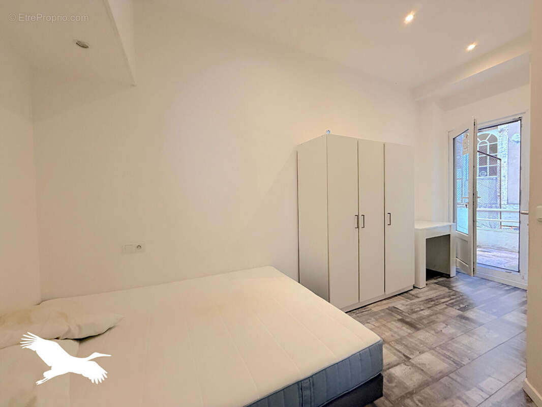 Appartement à MARSEILLE-6E