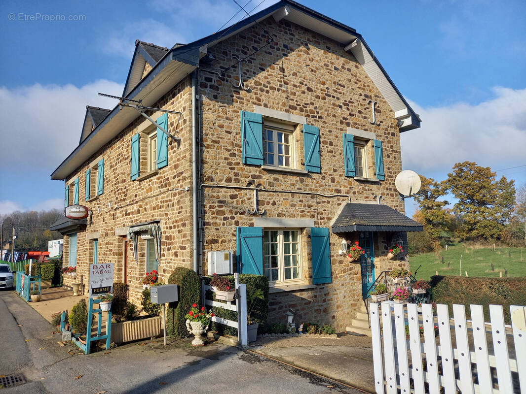 Maison à SAINT-PIERRE-DES-LANDES
