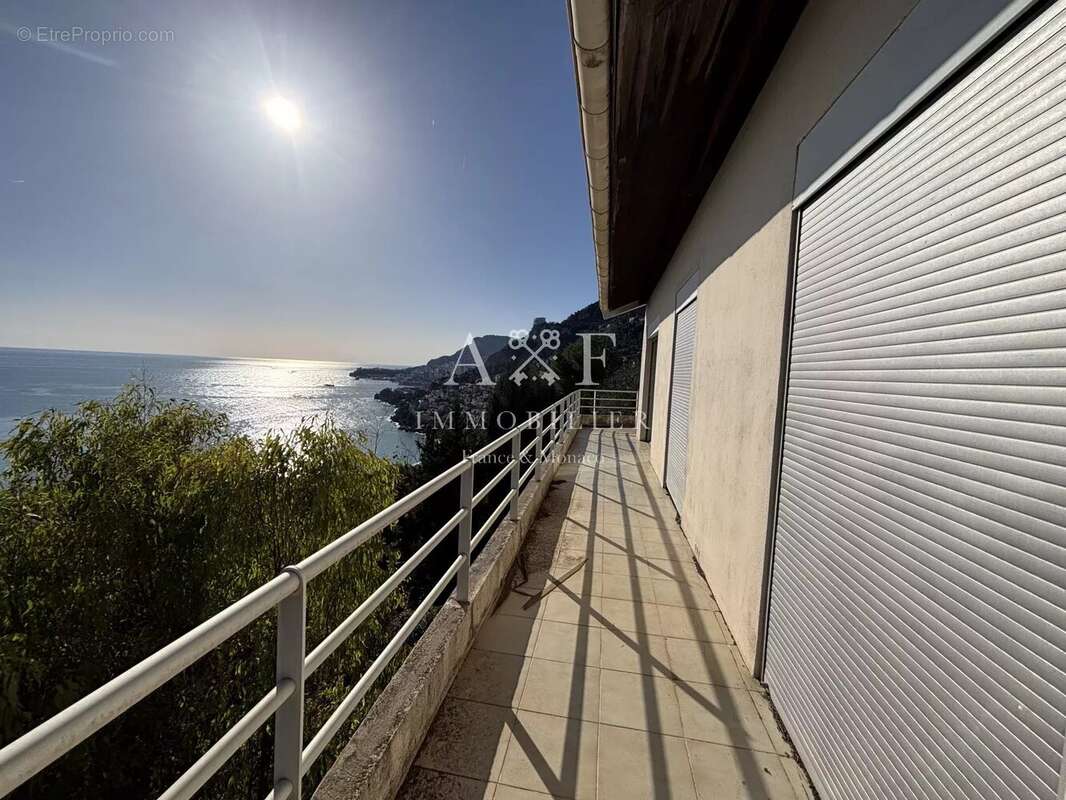 Maison à ROQUEBRUNE-CAP-MARTIN