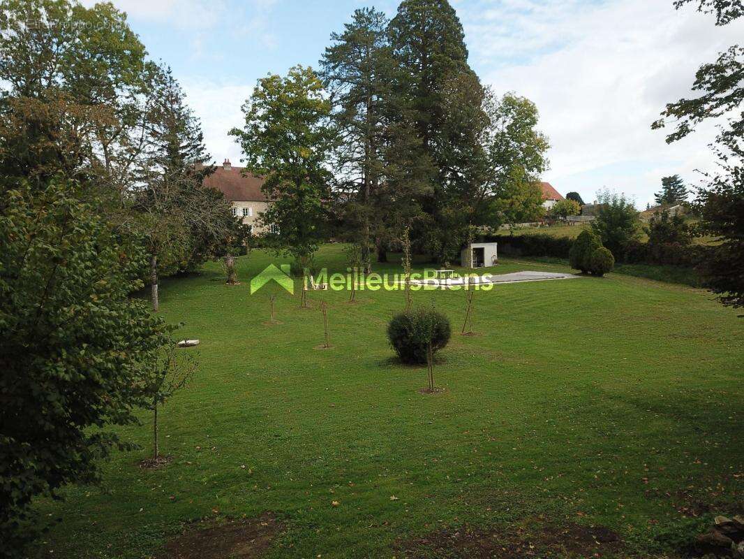 Maison à AUTREY-LES-GRAY