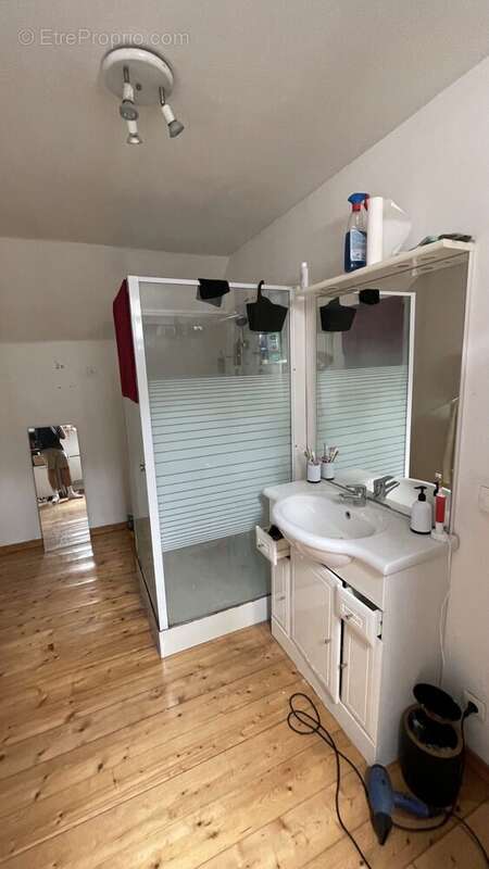 Maison 122 m² à Cambronne-Les-Clermont  - photo 5
