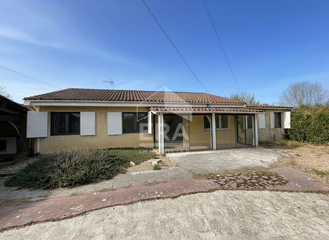 Maison à MONTPON-MENESTEROL