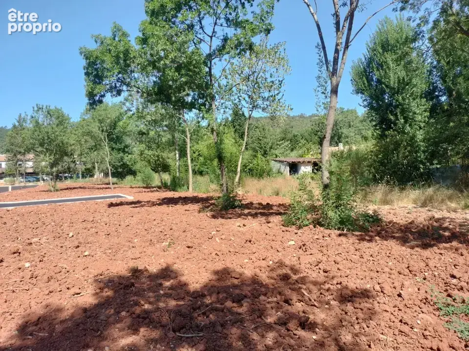Terrain 300 m² à vendre à Le Luc (83340) - photo 5