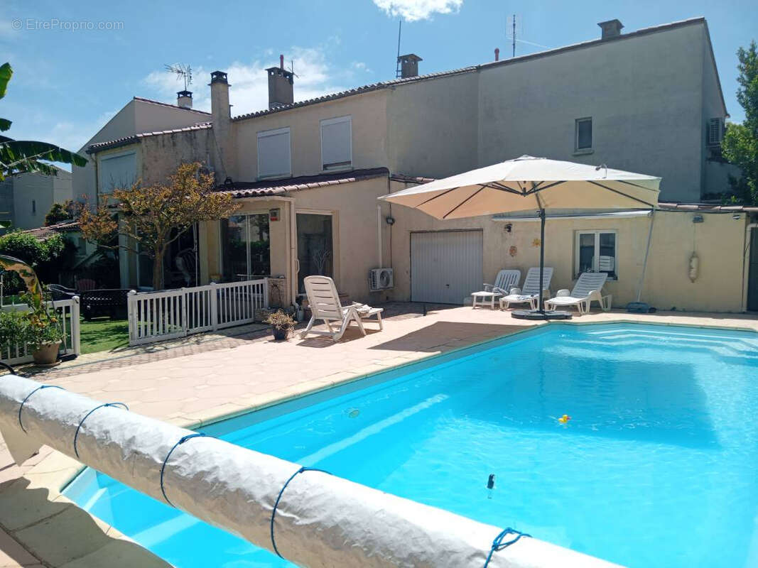 Maison à NIMES