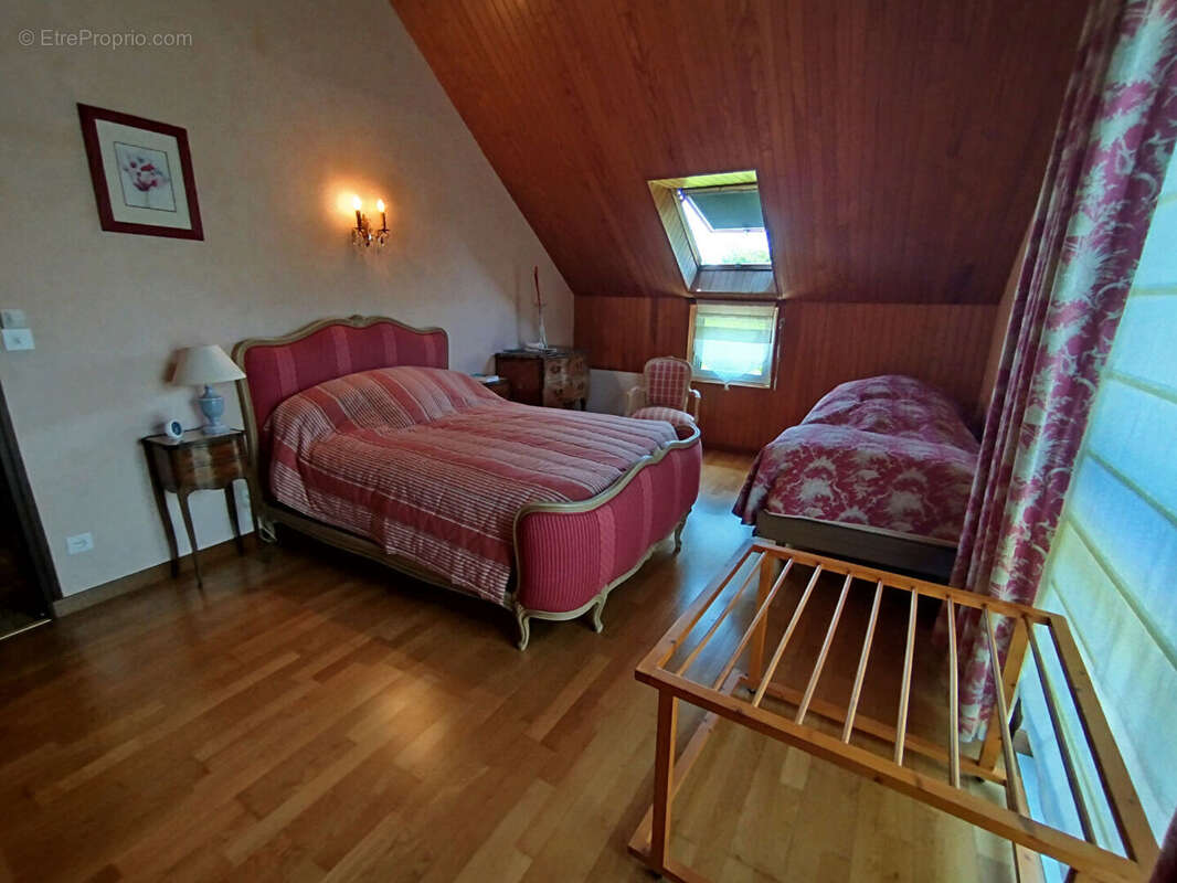 Maison 195m² à lampaul-guimiliau - photo 8