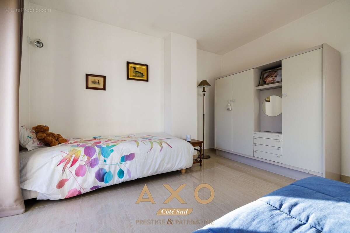 Maison à SAINT-CANNAT