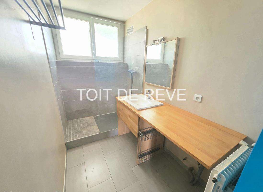 Alco : T3 69m² au 3ème et dernier étage - photo 5