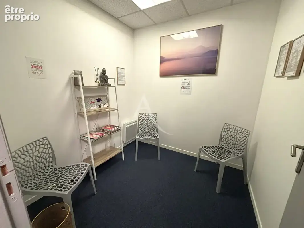 Bureaux pontoise rdc - 70m² - photo 8