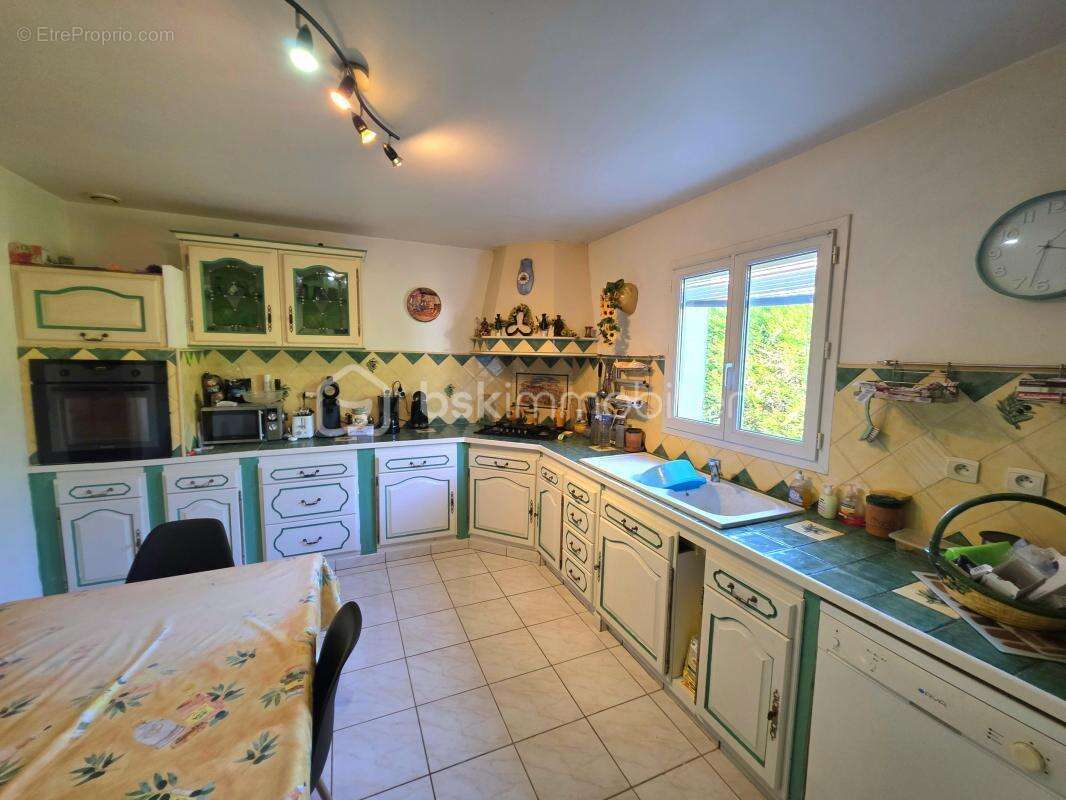 Maison à PONT-SAINT-ESPRIT