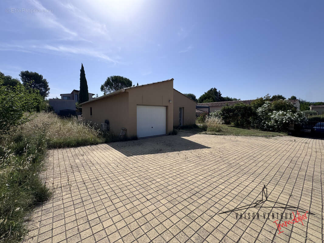Maison à VAISON-LA-ROMAINE