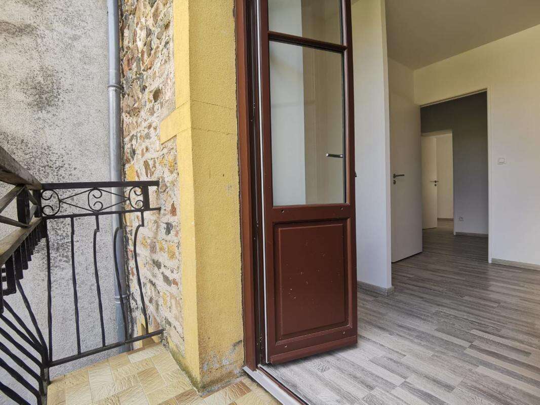Appartement à SAVIGNY