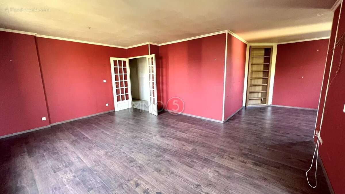 Appartement à VILLEMOMBLE