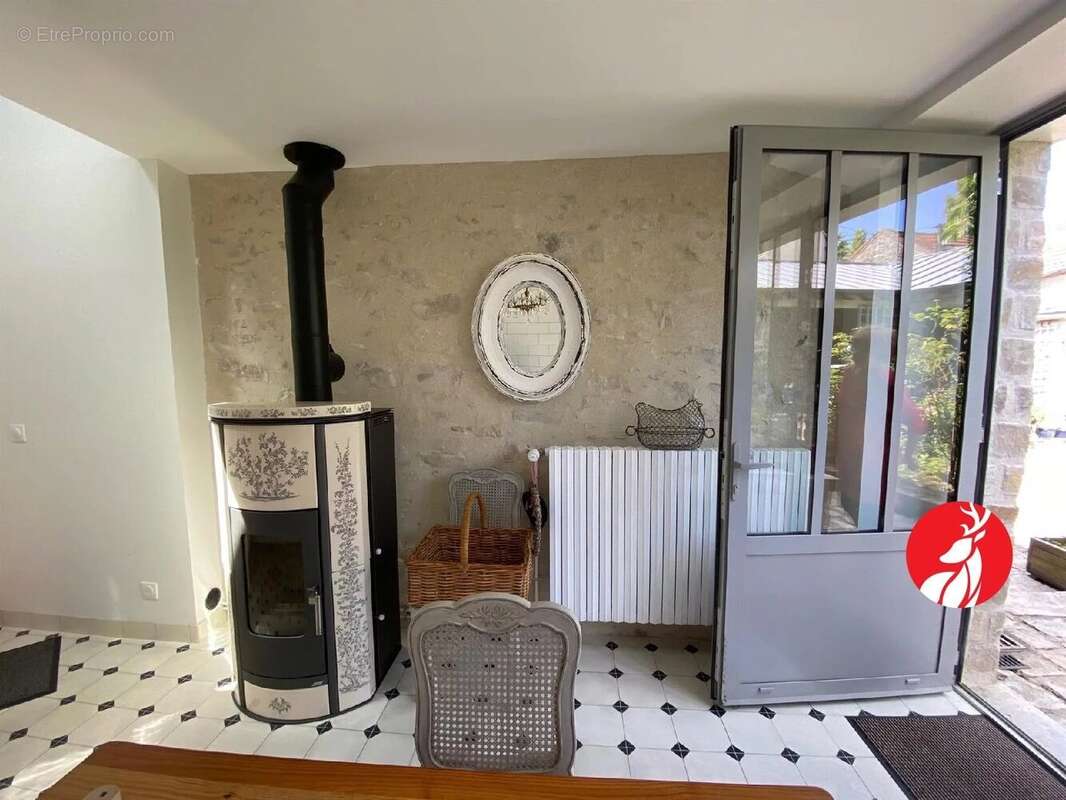 Maison à FONTAINEBLEAU