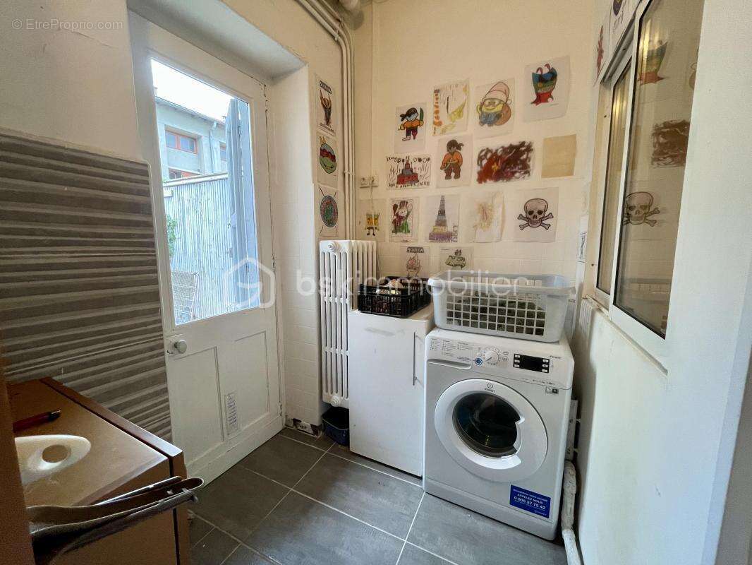 Appartement à SAINT-ETIENNE