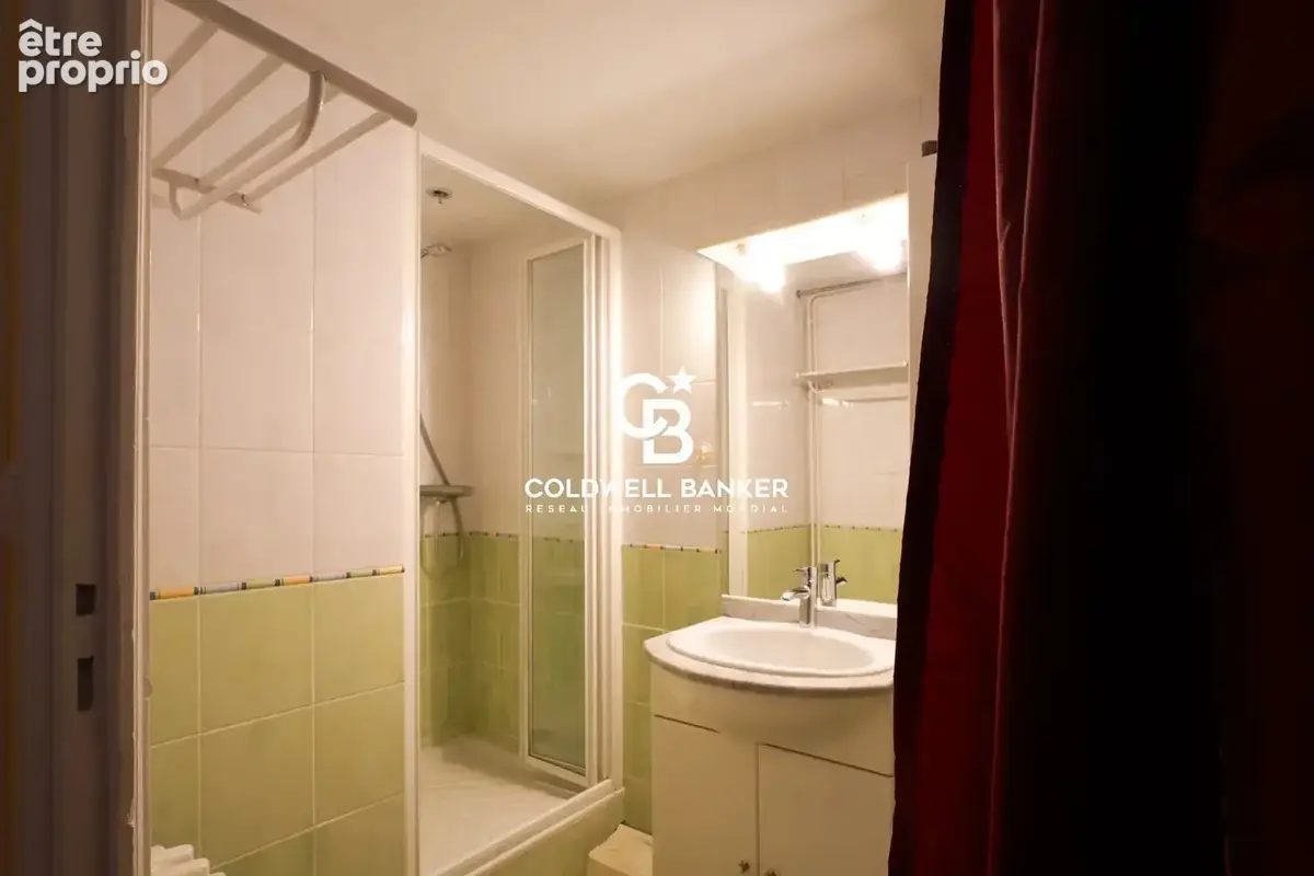 Tours –  maison familiale de 250 m² - 6 chambres - avec jardin et stationnement - photo 24