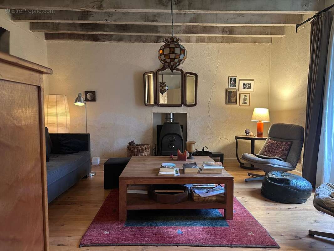 Maison à URCIERS