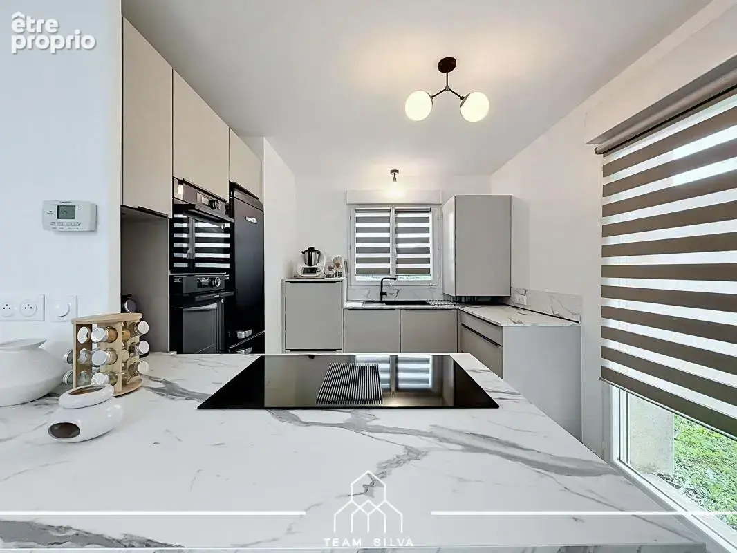 Maison 4 pièces 90 m² à vendre à Ternay (69360) - photo 5