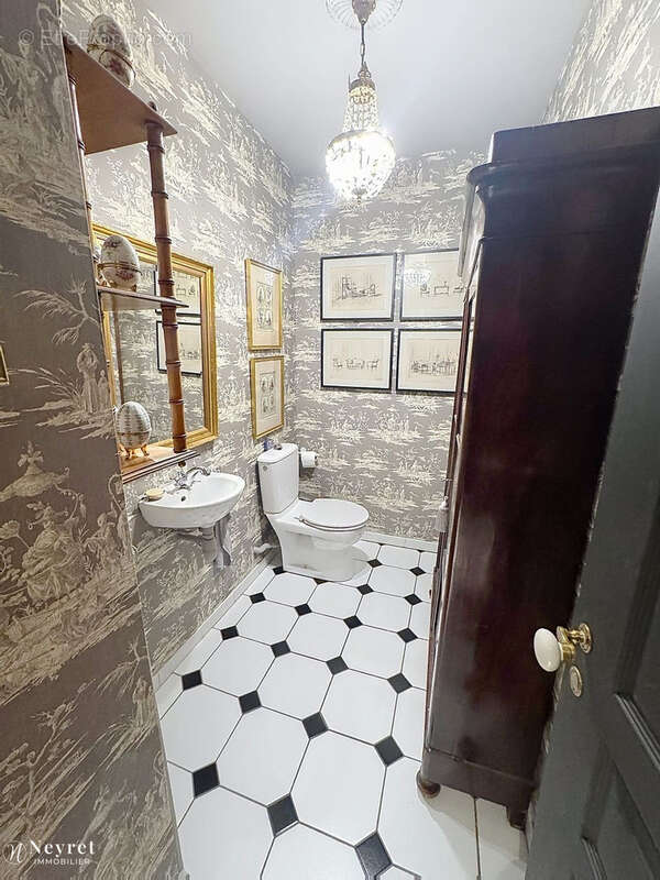 Appartement à SAINT-ETIENNE